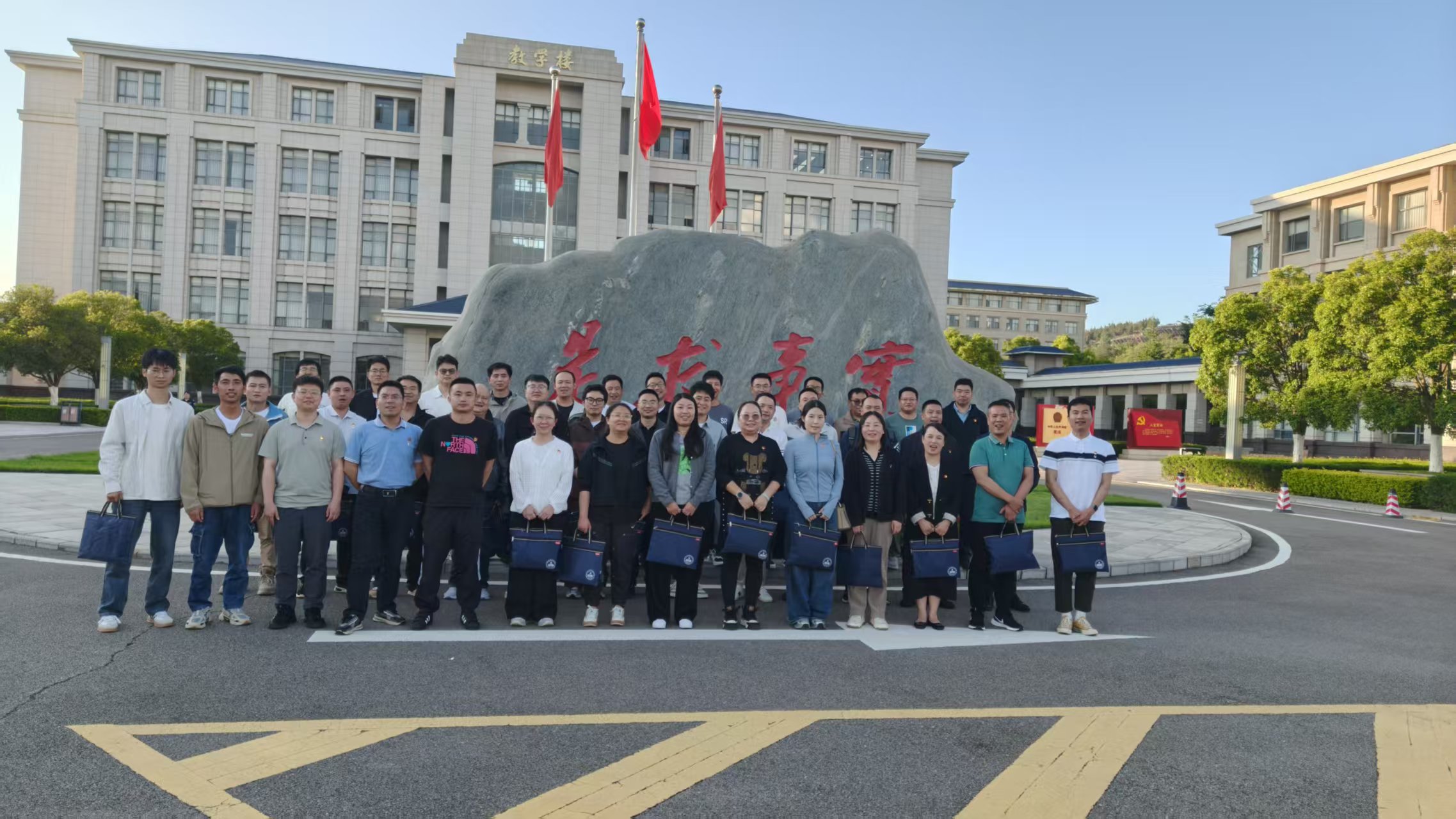 伟德BETVlCTOR网页版动力举办2025年党员基本培训示范班